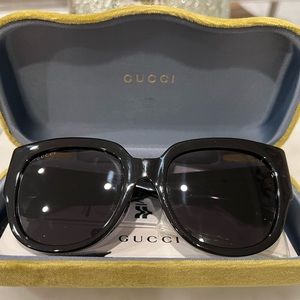 Gucci sunglasses